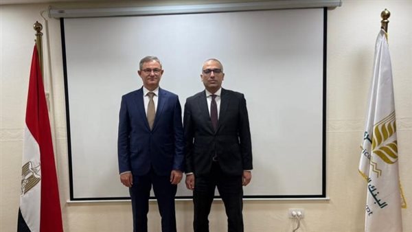 البنك الزراعي المصري يبحث تعزيز التعاون مع وزير زراعة صربيا