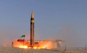 ايران تضرب اسرائيل بصاروخ يحمل راسا متفجرا وزنه 300 كيلوجرام