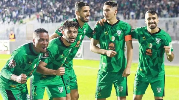 بث مباشر.. مشاهدة مباراة شباب قسنطينة وشبيبة الساورة في الدوري الجزائري