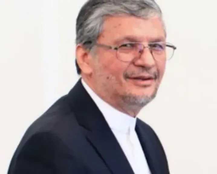 تحركات عسكرية خطيرة للسفير الإيراني لدى الحوثيين في صنعاء