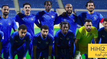 ثلاثي بارز في روشن يطلب نجم نيوم