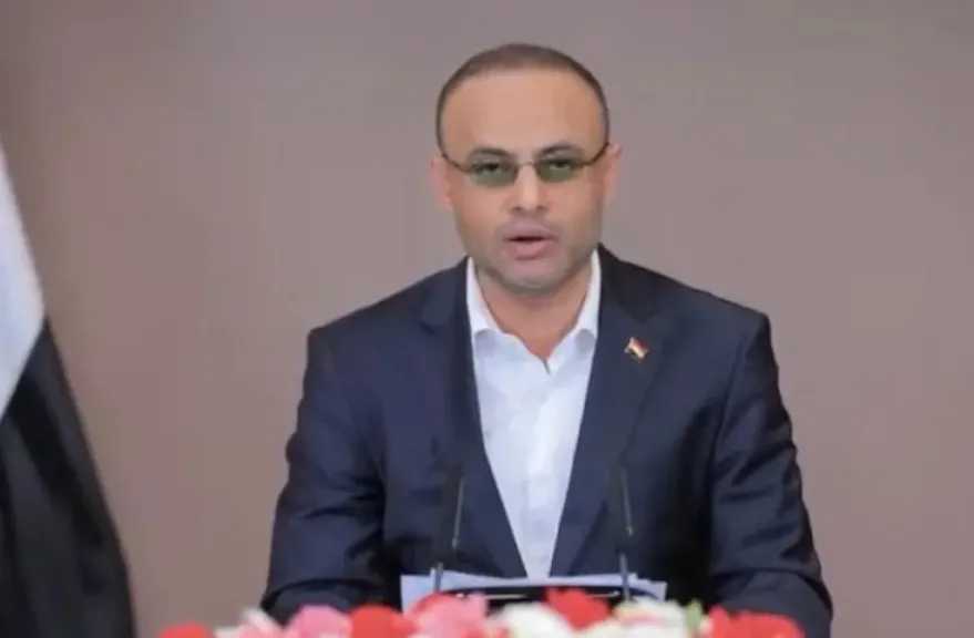 جماعة الحوثي تعلن مجددًا الدخول في الحرب مع إيران وتهدد: ”النار ستصل إلى كل دولة”