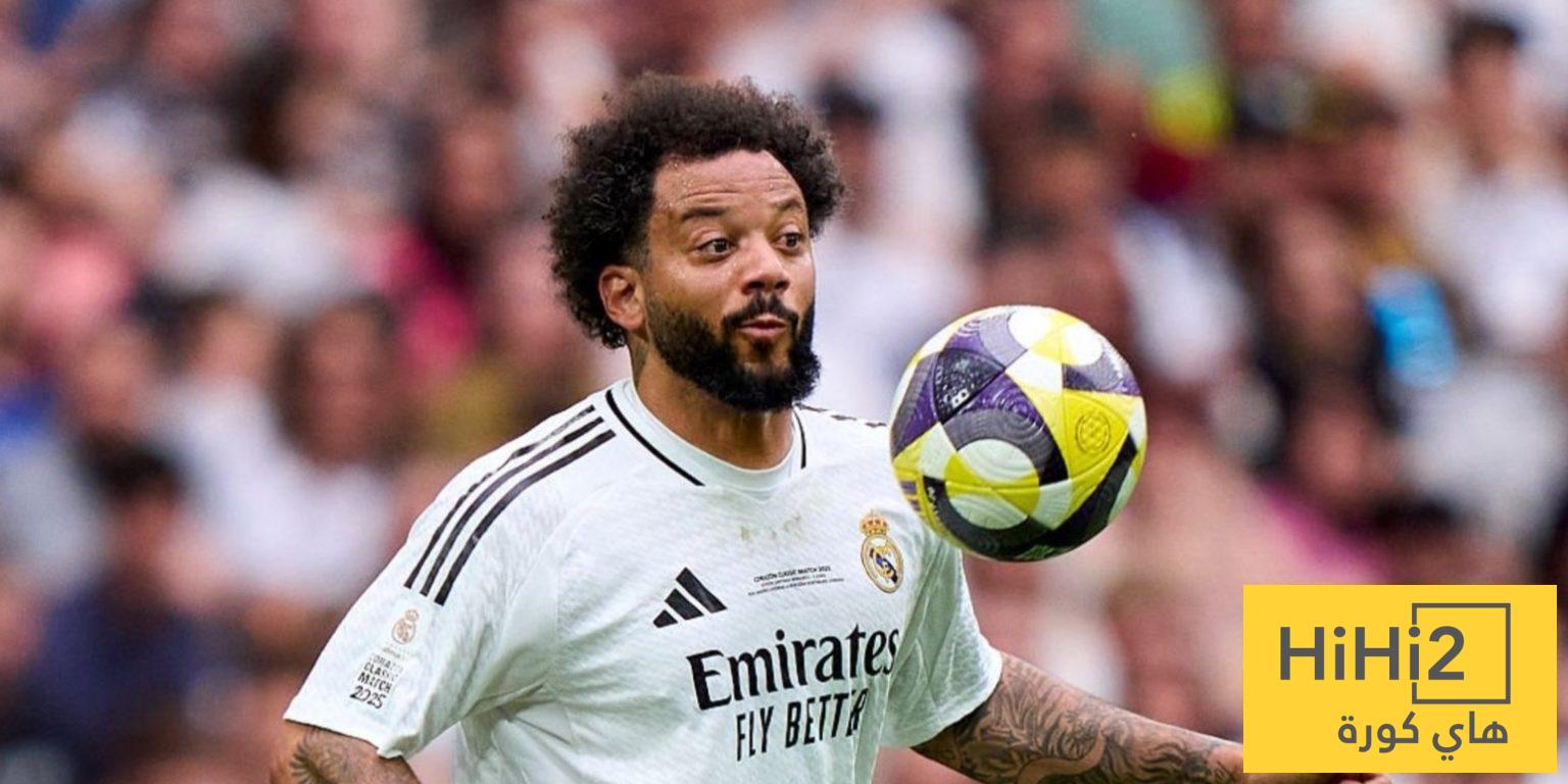 صورة : مارسيلو يبني اللاعب المثالي