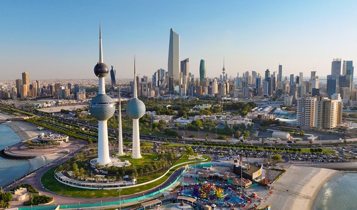 طقس الكويت المتوقع اليوم السبت.. حار خلال النهار مائل للحرارة ليلاً