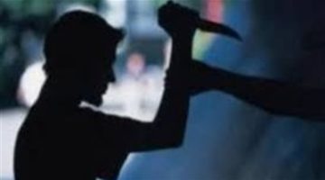 في وضع مريب مع زوجته.. عامل يطعن صديقه بطعانات نافذة في الطالبية