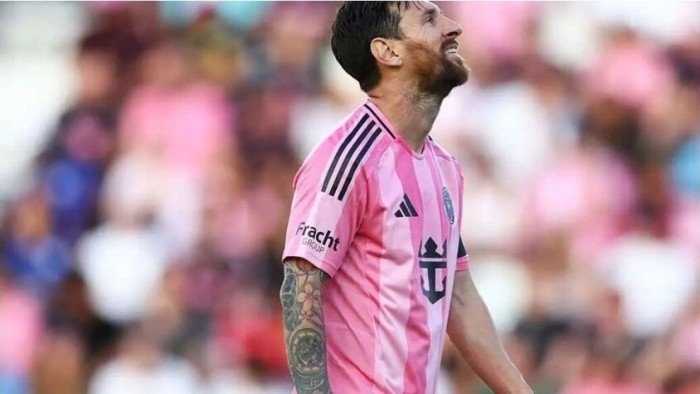 “فيفا” يمنح ميسي لقبا جديدا