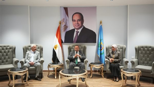 محافظ أسيوط يشيد بمواهبهم ويؤكد أهمية تمكينهم في مسارات التنمية