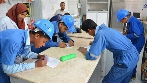 مصاريف مدارس البترول 2025 بعد الإعدادية.. شروط القبول وأماكن تواجدها في مصر