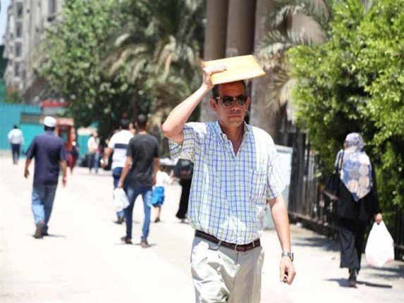 مصر تستقبل الصيف غدًا.. و”الأرصاد” تحذر من تقلبات جوية محتملة